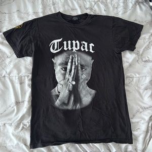 Tupac graphic tee